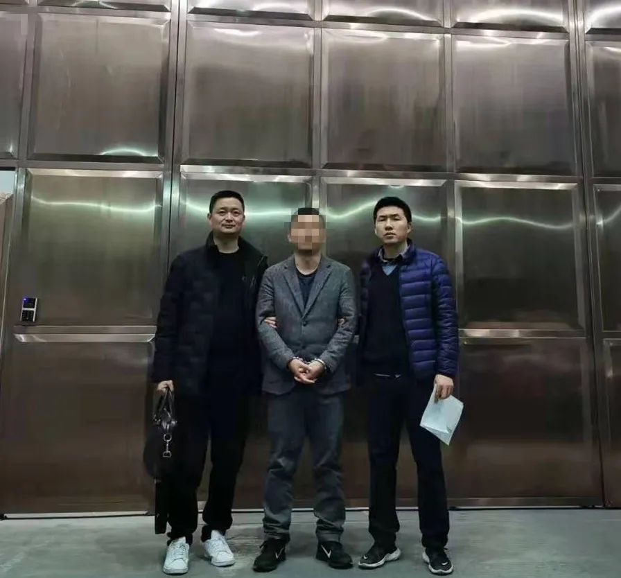国际禁毒日还敢走私毒品，胆子真大!